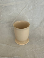 Unika vase på fod
